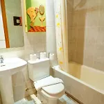 Lucy By Hello Homes Apartmán *
