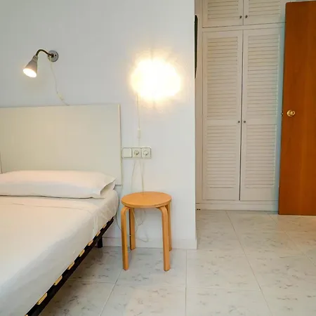 Lucy By Hello Homes *